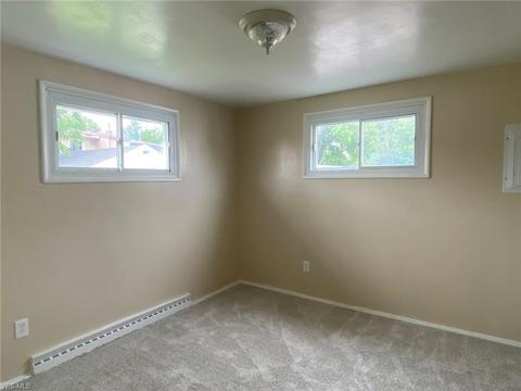 7220 Vineland Pl, Youngstown, OH 44512 photo 18