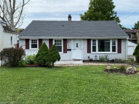 7220 Vineland Pl, Youngstown, OH 44512 photo 1