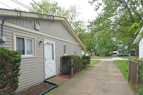 434 Walnut Dr, Berea, OH 44017 photo 17