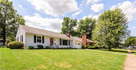 131 Miami Ave, Elyria, OH 44035 photo 2