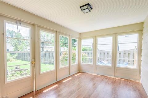 131 Miami Ave, Elyria, OH 44035 photo 12