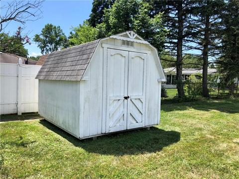 2460 Didrickson Dr, Lorain, OH 44053 photo 4