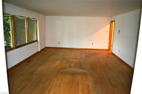 609 Ridgeleigh Dr, Minerva, OH 44657 photo 4