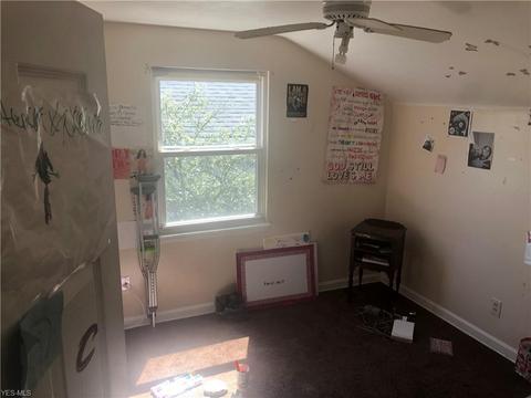 7119 Velma Ave, Parma, OH 44129 photo 12