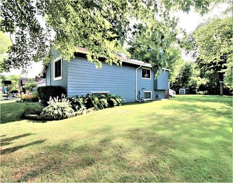 4210 Florida St, Perry, OH 44081 photo 2