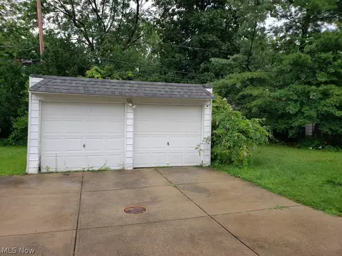 297 E 270th St, Euclid, OH 44132 photo 34