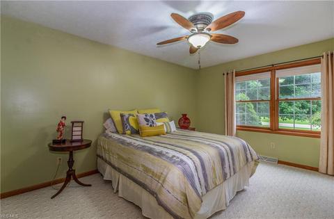 2949 Shirley St, Ashtabula, OH 44004 photo 12