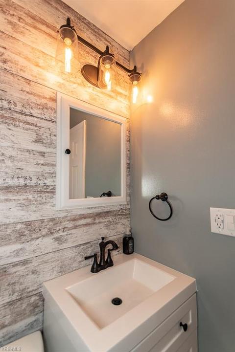 4895 Wake Robin Rd, Mentor, OH 44060 photo 24