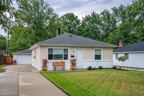 4895 Wake Robin Rd, Mentor, OH 44060 photo 1