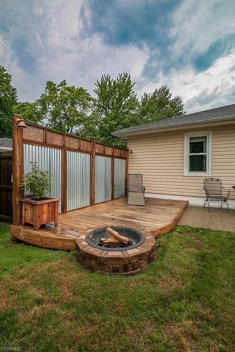 4895 Wake Robin Rd, Mentor, OH 44060 photo 7