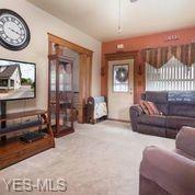 98 Morrison St, Struthers, OH 44471 photo 5