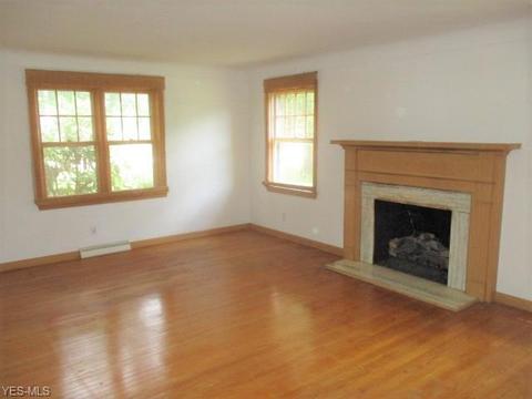 713 Ronlee Ln, Boardman, OH 44512 photo 4