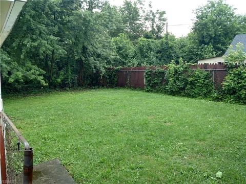 1748 E 29th St, Lorain, OH 44055 photo 5