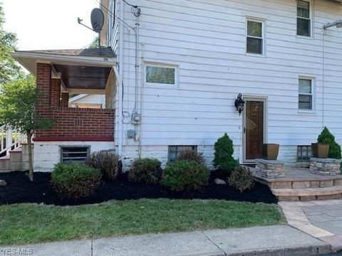 305 E 42nd St, Lorain, OH 44052 photo 4