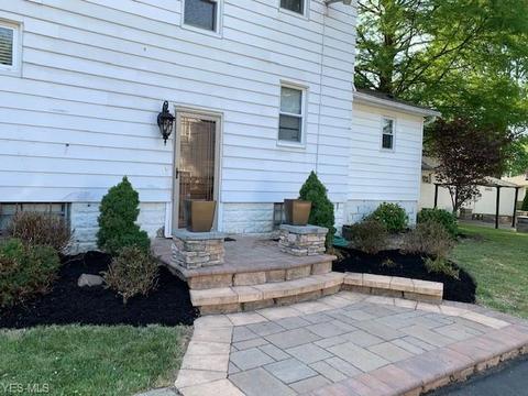 305 E 42nd St, Lorain, OH 44052 photo 5
