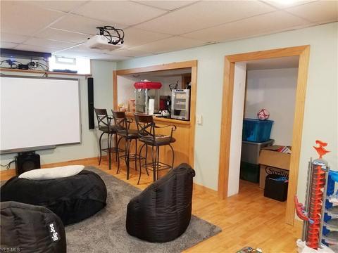 11000 Johnson Dr, Parma, OH 44130 photo 6