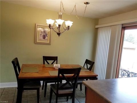 11000 Johnson Dr, Parma, OH 44130 photo 17