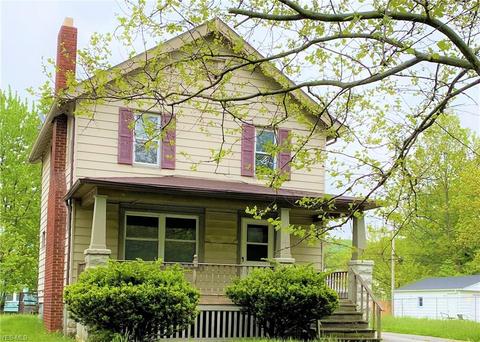 1413 E 219th St, Euclid, OH 44117 photo 1