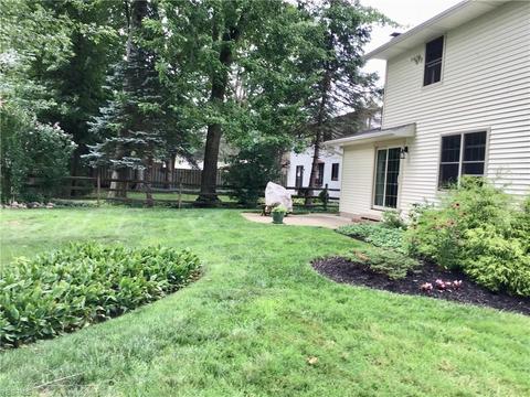 147 Devonshire Ct, Elyria, OH 44035 photo 23