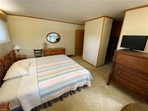 415 E 18th St, Dover, OH 44622 photo 17