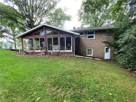 415 E 18th St, Dover, OH 44622 photo 23