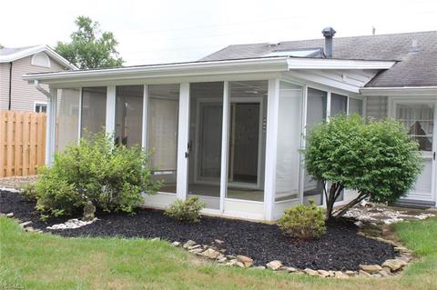 60 Meadow Dr, Berea, OH 44017 photo 27