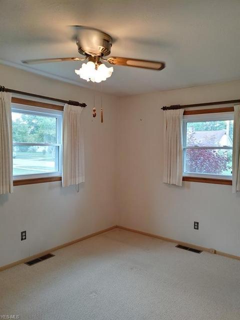 60 Meadow Dr, Berea, OH 44017 photo 21