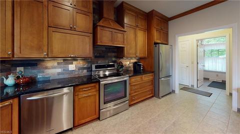 7011 Highview Dr, Solon, OH 44139 photo 6