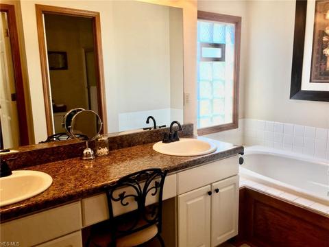 125 Ferris State Ct, Elyria, OH 44035 photo 15