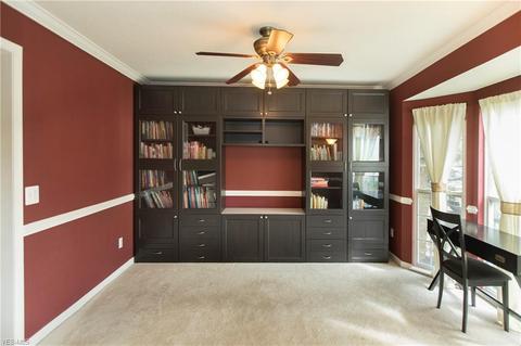 149 Cobblestone Ct, Berea, OH 44017 photo 12
