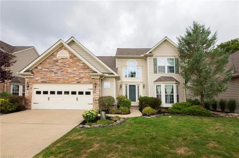149 Cobblestone Ct, Berea, OH 44017 photo 1