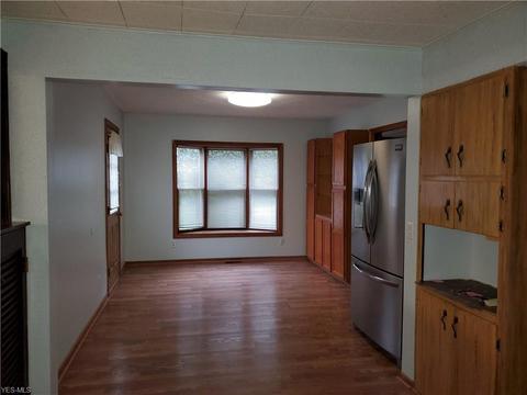 4205 Valley Dr NW, Canton, OH 44708 photo 13