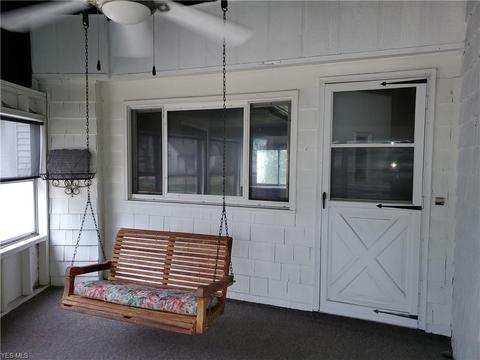 4205 Valley Dr NW, Canton, OH 44708 photo 3