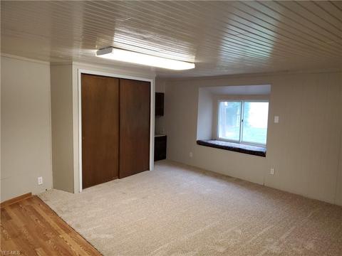 4205 Valley Dr NW, Canton, OH 44708 photo 6