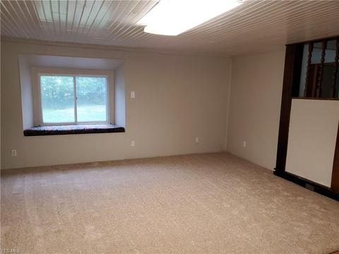 4205 Valley Dr NW, Canton, OH 44708 photo 5