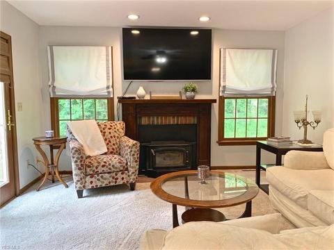 19155 W Middletown Rd, Beloit, OH 44609 photo 8