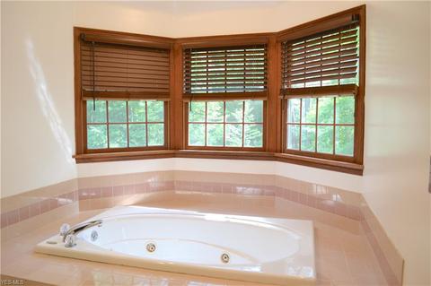 19155 W Middletown Rd, Beloit, OH 44609 photo 13