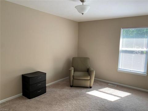 1736 Robindale St, Wickliffe, OH 44092 photo 14