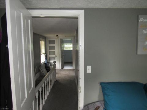 411 Thayer Ave, Ashtabula, OH 44004 photo 10
