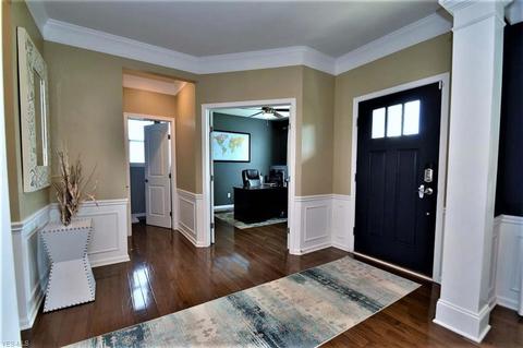 655 Joseph Dr, Aurora, OH 44202 photo 2