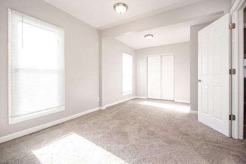 146 Elbe St, Elyria, OH 44035 photo 23