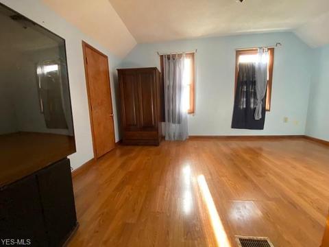 2381 Elyria Ave, Lorain, OH 44055 photo 8