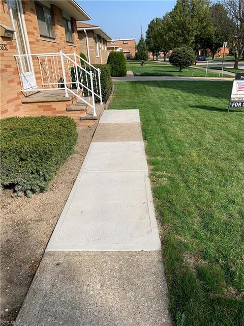 5832 E Glenn Dr, Maple Heights, OH 44137 photo 23