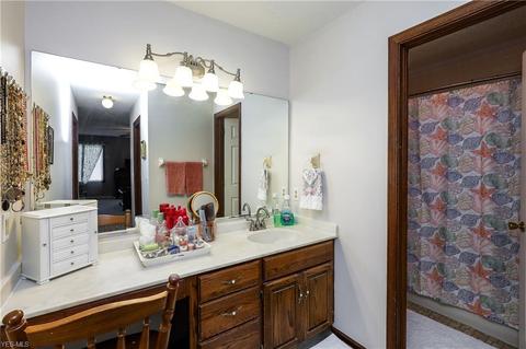 3416 Briton Cir NW, Canton, OH 44708 photo 22