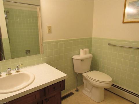 1421 Westminister Ave, Ashtabula, OH 44004 photo 10