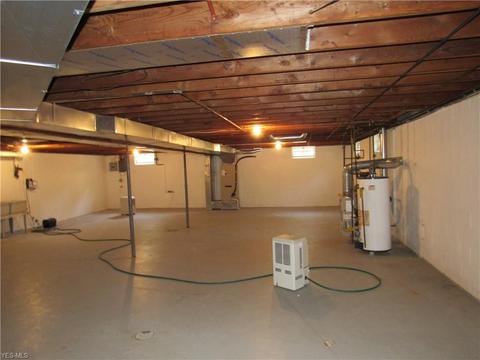 1421 Westminister Ave, Ashtabula, OH 44004 photo 16