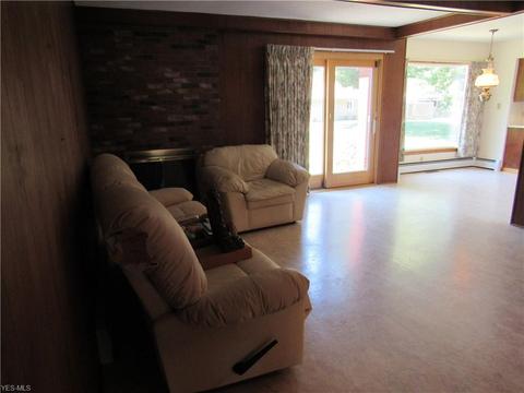 1421 Westminister Ave, Ashtabula, OH 44004 photo 8