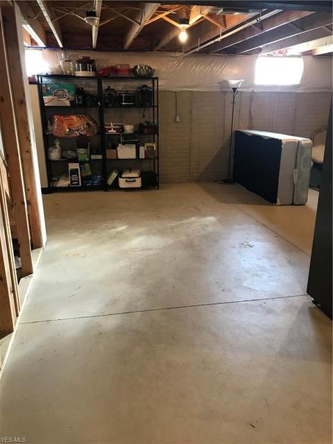 4542 Vineyard Dr, Lorain, OH 44053 photo 34