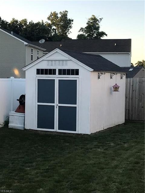 4542 Vineyard Dr, Lorain, OH 44053 photo 8