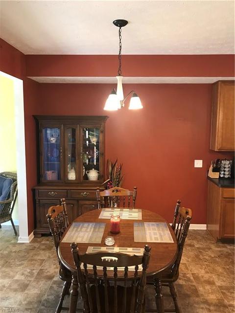 4542 Vineyard Dr, Lorain, OH 44053 photo 15